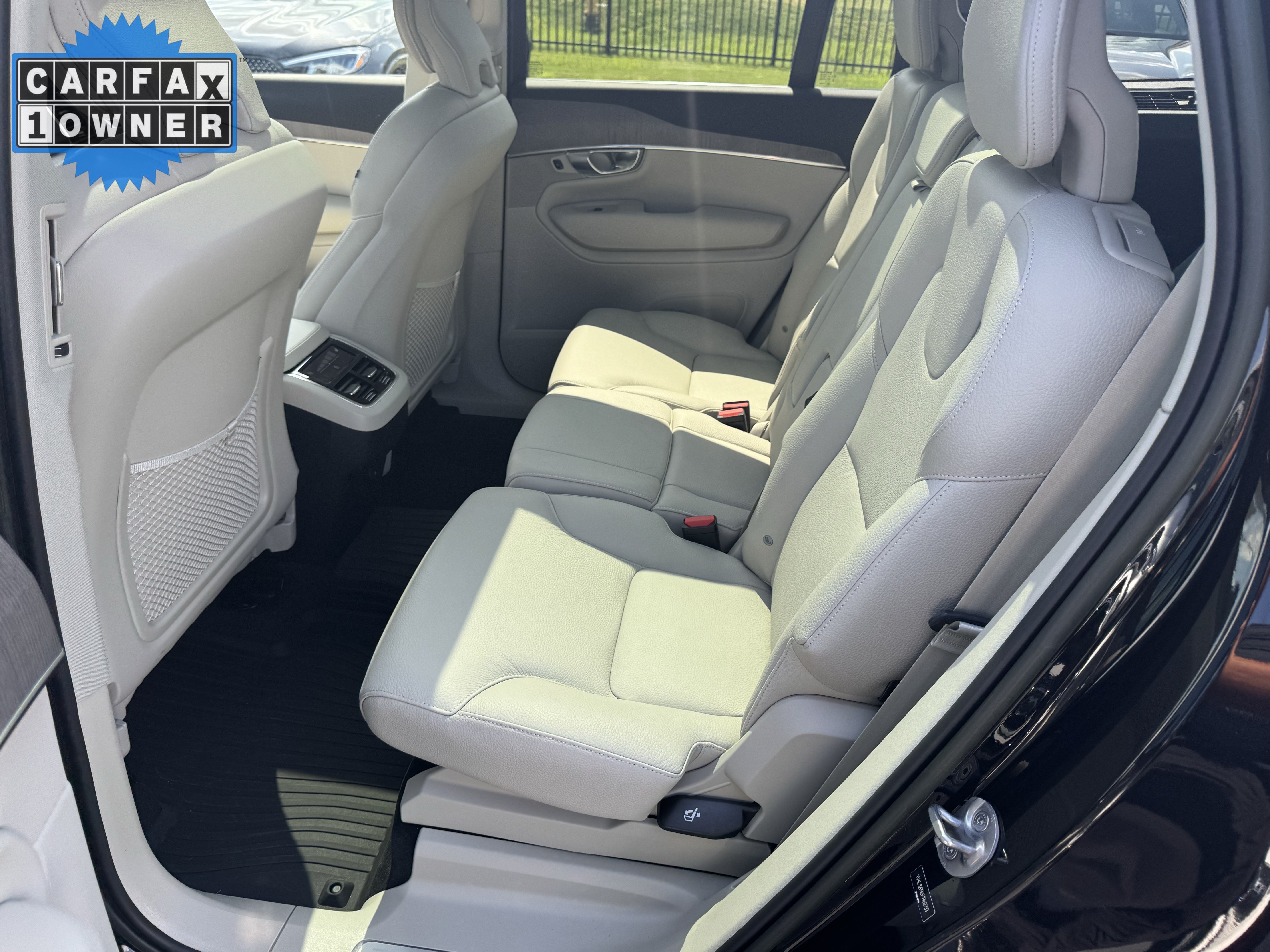 Used 2023 Volvo XC90 B5 Plus w/ Protection Package Premier AWD/4WD image 32