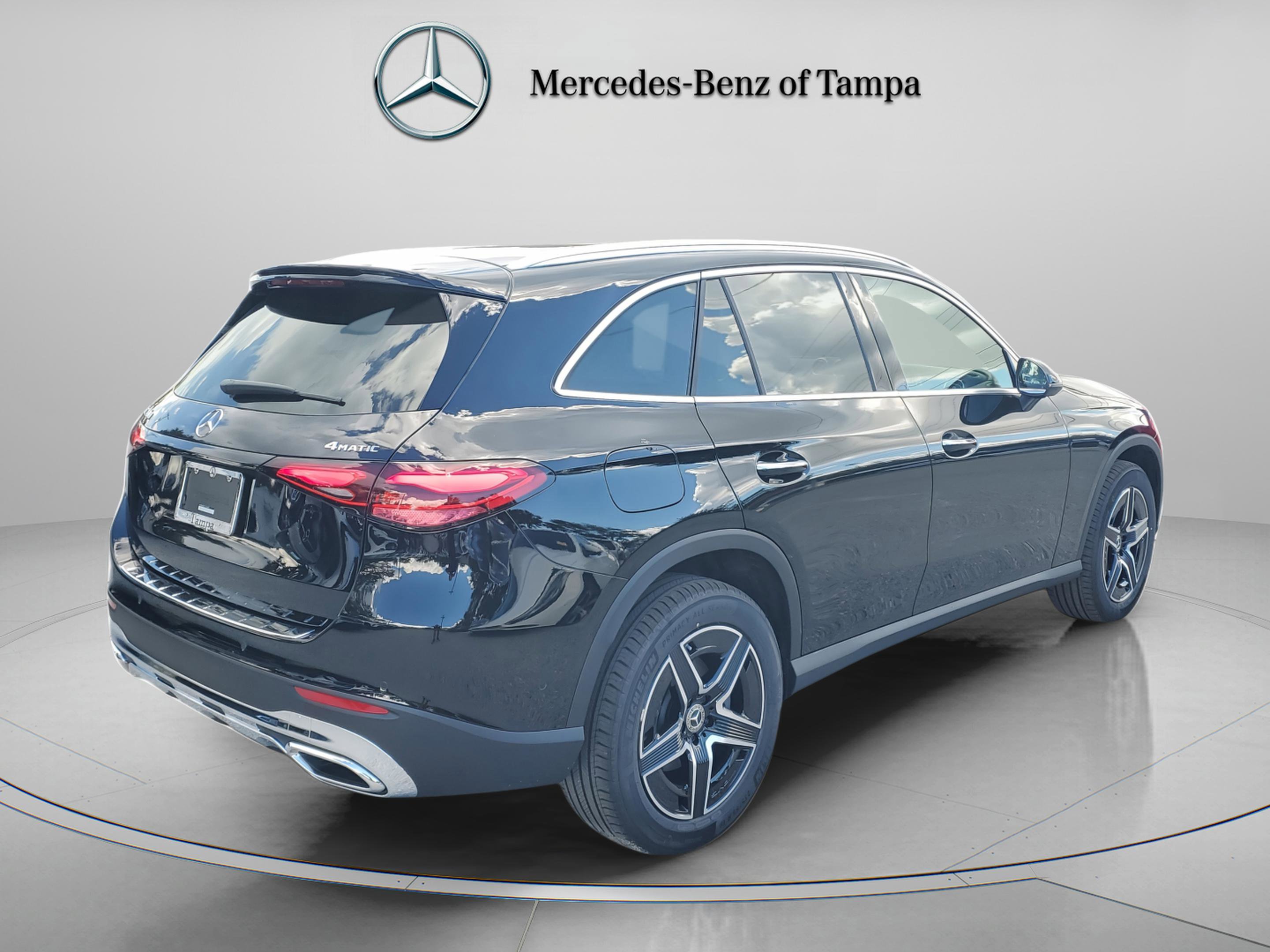 Certified 2026 Mercedes-Benz GLC 300 4MATIC image 4