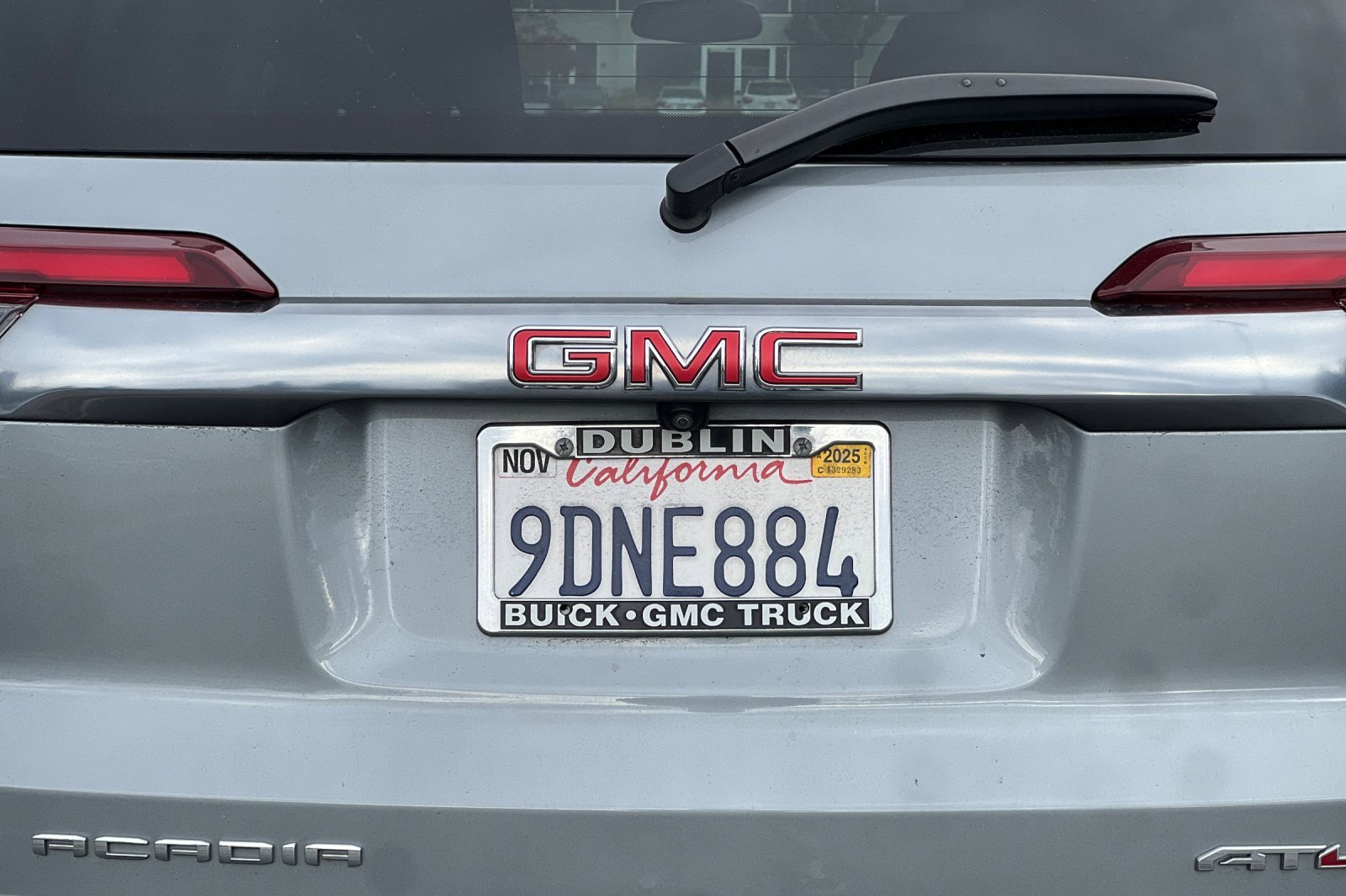 Used 2023 GMC Acadia AT4 w/ Technology Package image 51