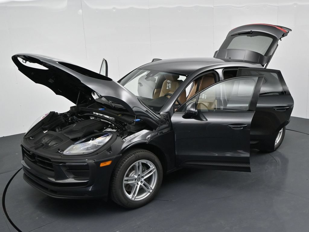 New 2026 Porsche Macan AWD/4WD image 19