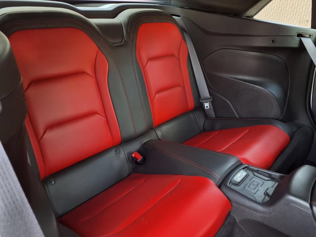 Used 2016 Chevrolet Camaro SS RWD image 25