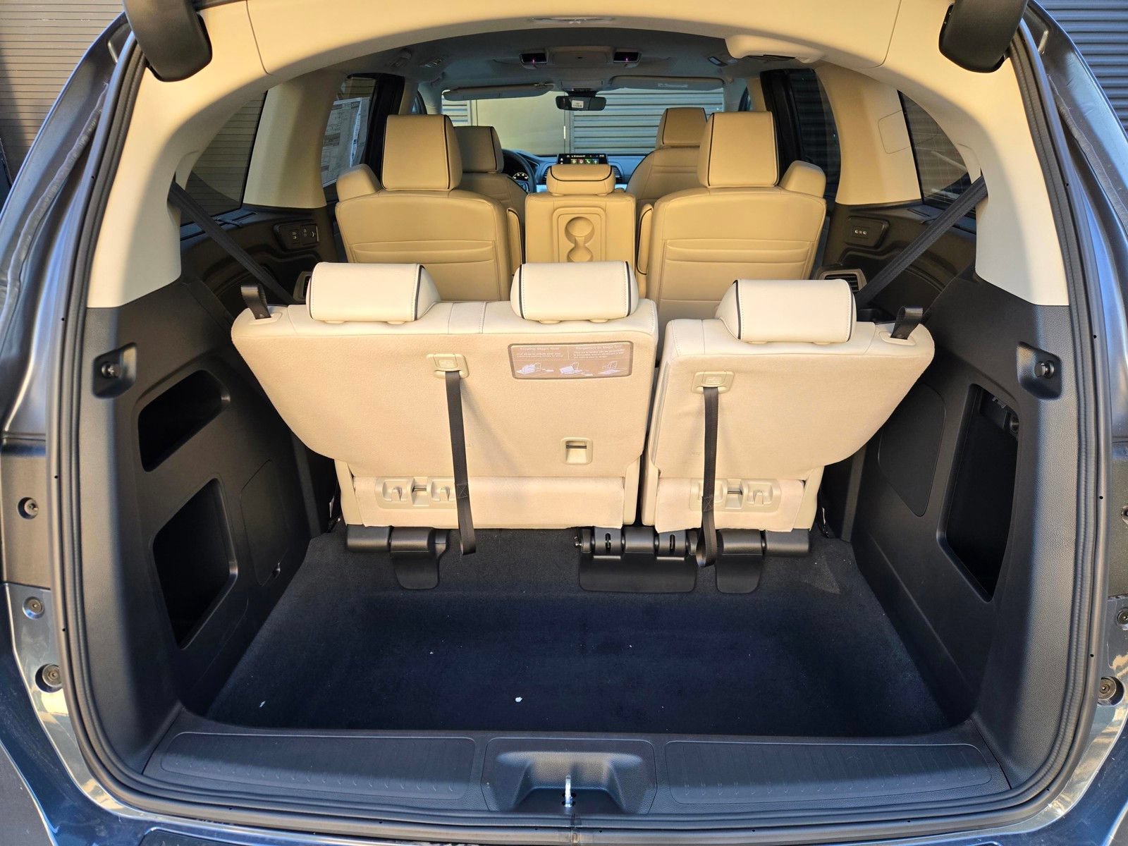 New 2026 Honda Odyssey Touring image 27