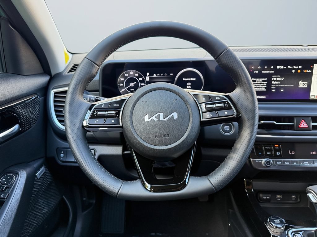 New 2026 Kia Seltos SX AWD/4WD image 12