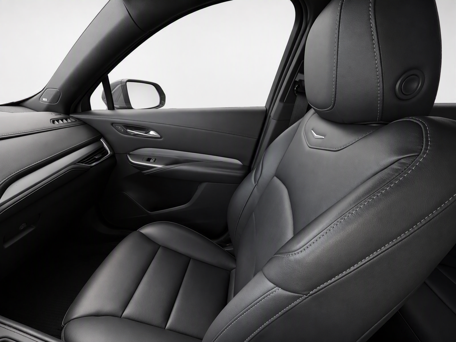 Used 2023 Cadillac XT4 Premium Luxury w/ Technology Package FWD image 22