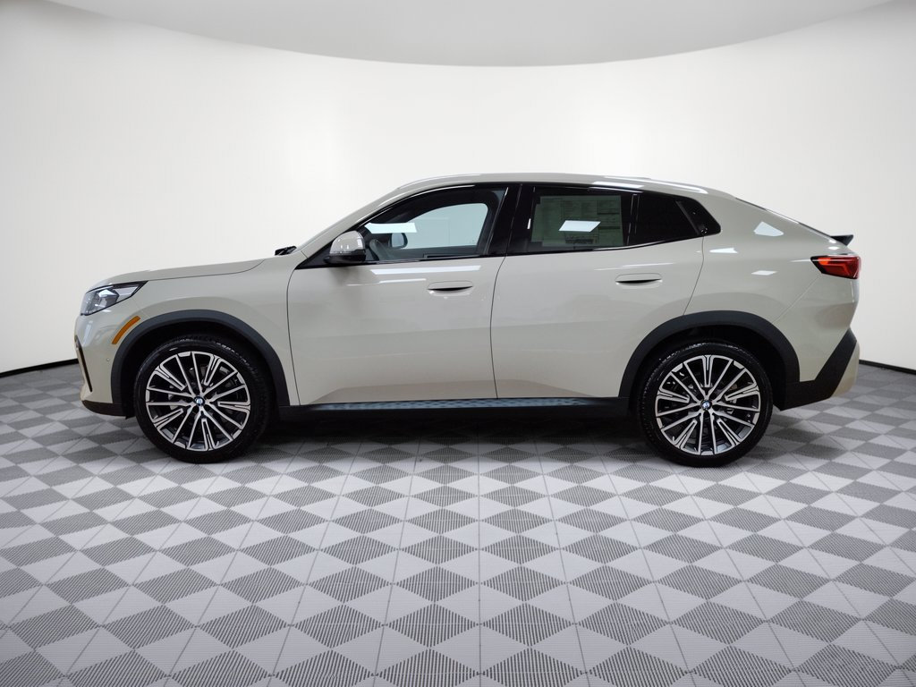 Certified 2026 BMW X2 xDrive28i w/ Technology Package AWD/4WD image 2