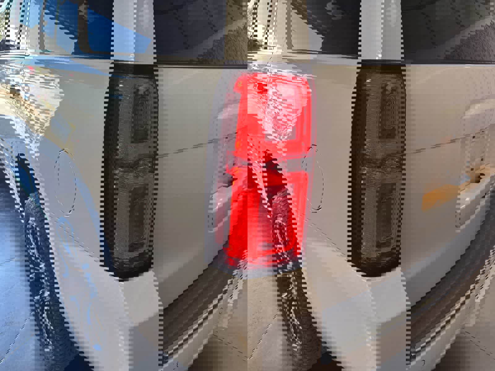 Used 2015 Chevrolet Tahoe LTZ image 12