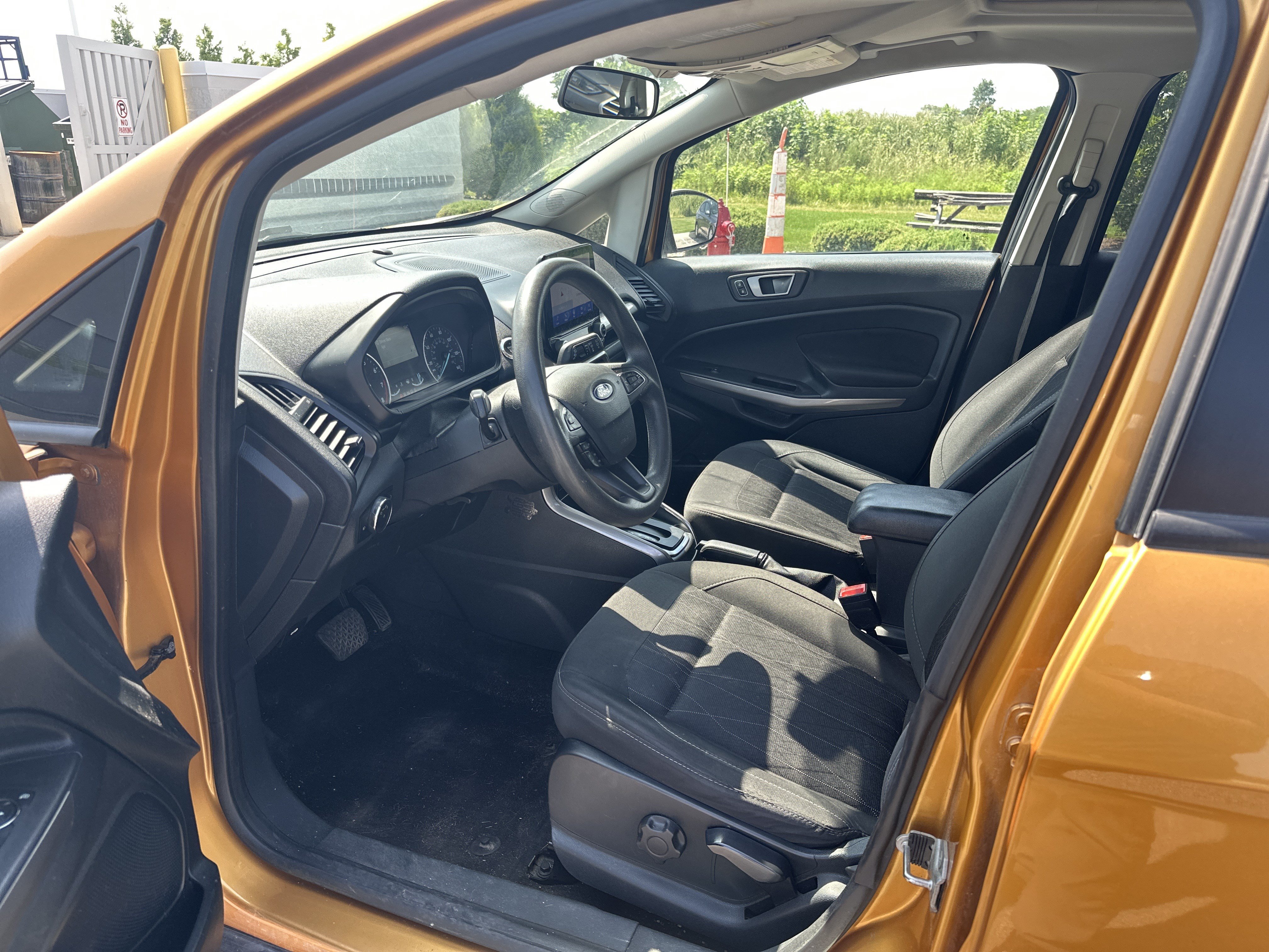 Used 2021 Ford EcoSport SE w/ SE Convenience Package AWD/4WD image 9