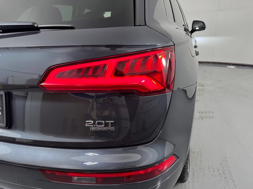 Used 2018 Audi Q5 Prestige AWD/4WD image 7
