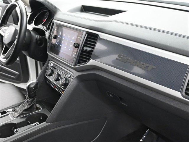 Used 2021 Volkswagen Atlas SE w/ Towing Package image 20