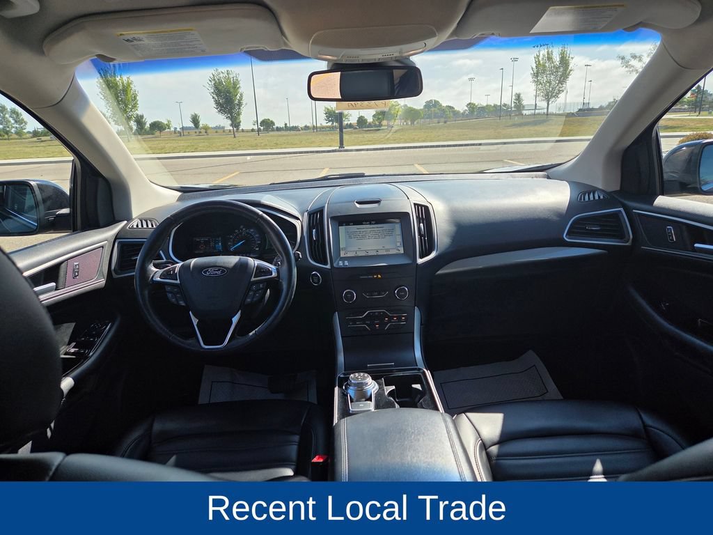 Used 2019 Ford Edge SEL w/ Cold Weather Package AWD/4WD image 19