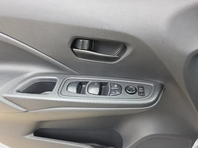 Used 2023 Nissan Versa S w/ S Plus Package FWD image 27