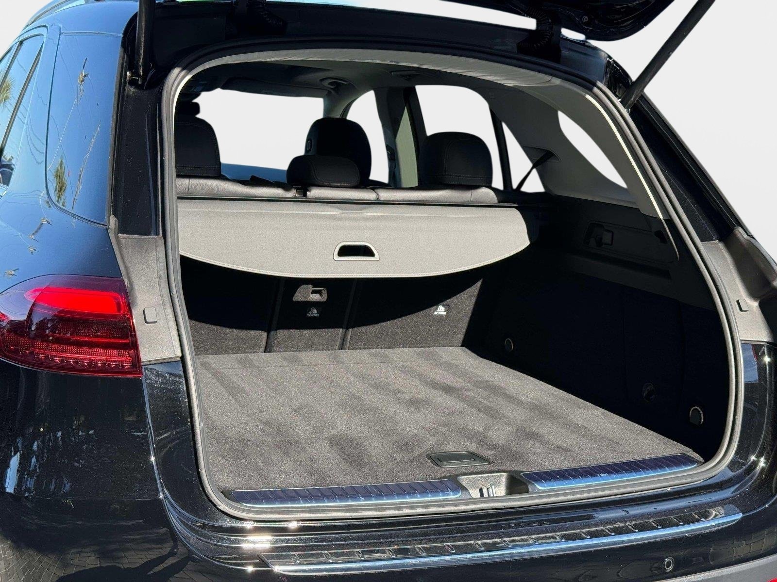 Used 2024 Mercedes-Benz GLE 350 4MATIC image 25