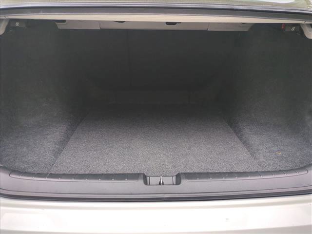 Used 2021 Honda Accord Touring image 6