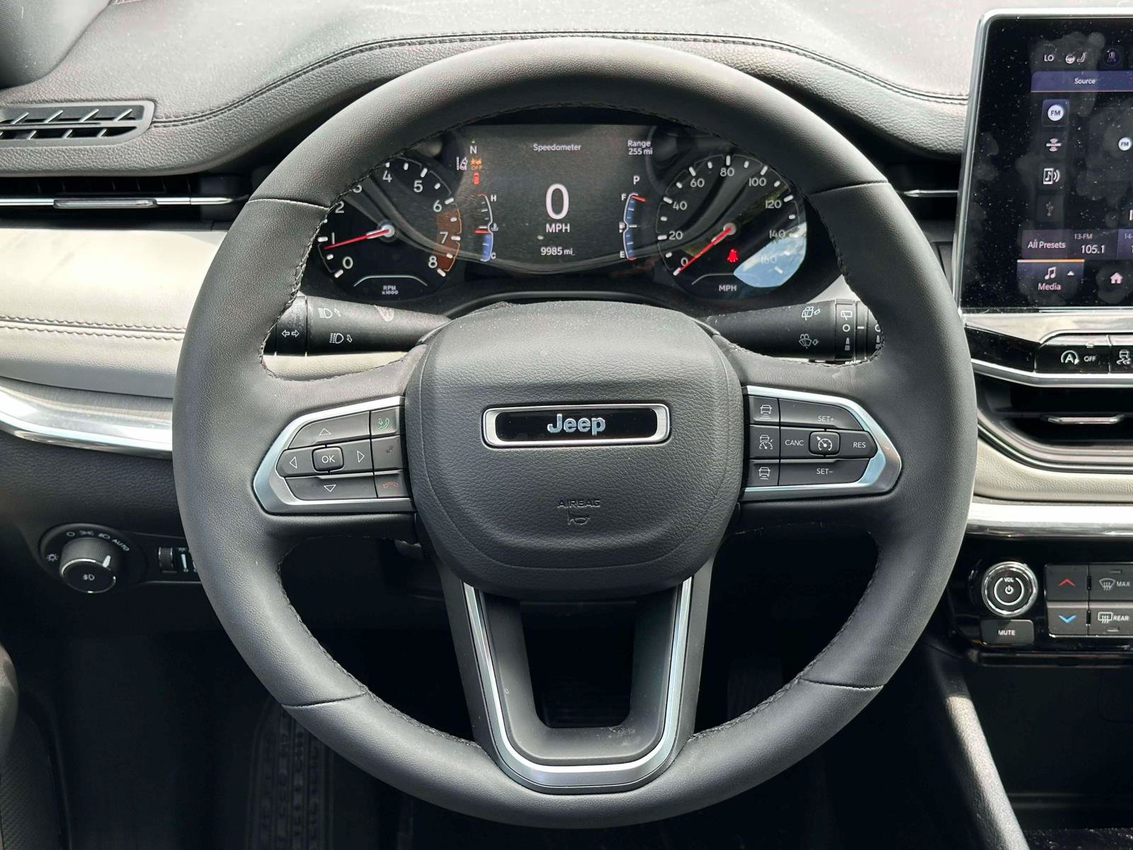 Used 2024 Jeep Compass Limited AWD/4WD image 12