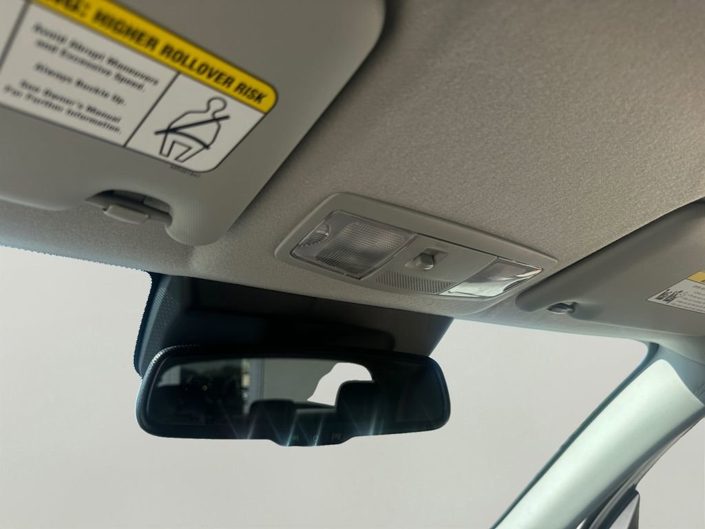 Used 2025 Mitsubishi Outlander Sport AWD image 22
