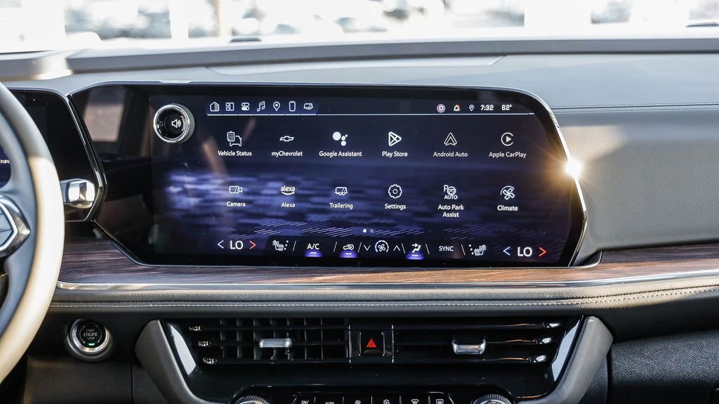 Used 2025 Chevrolet Tahoe Z71 image 17