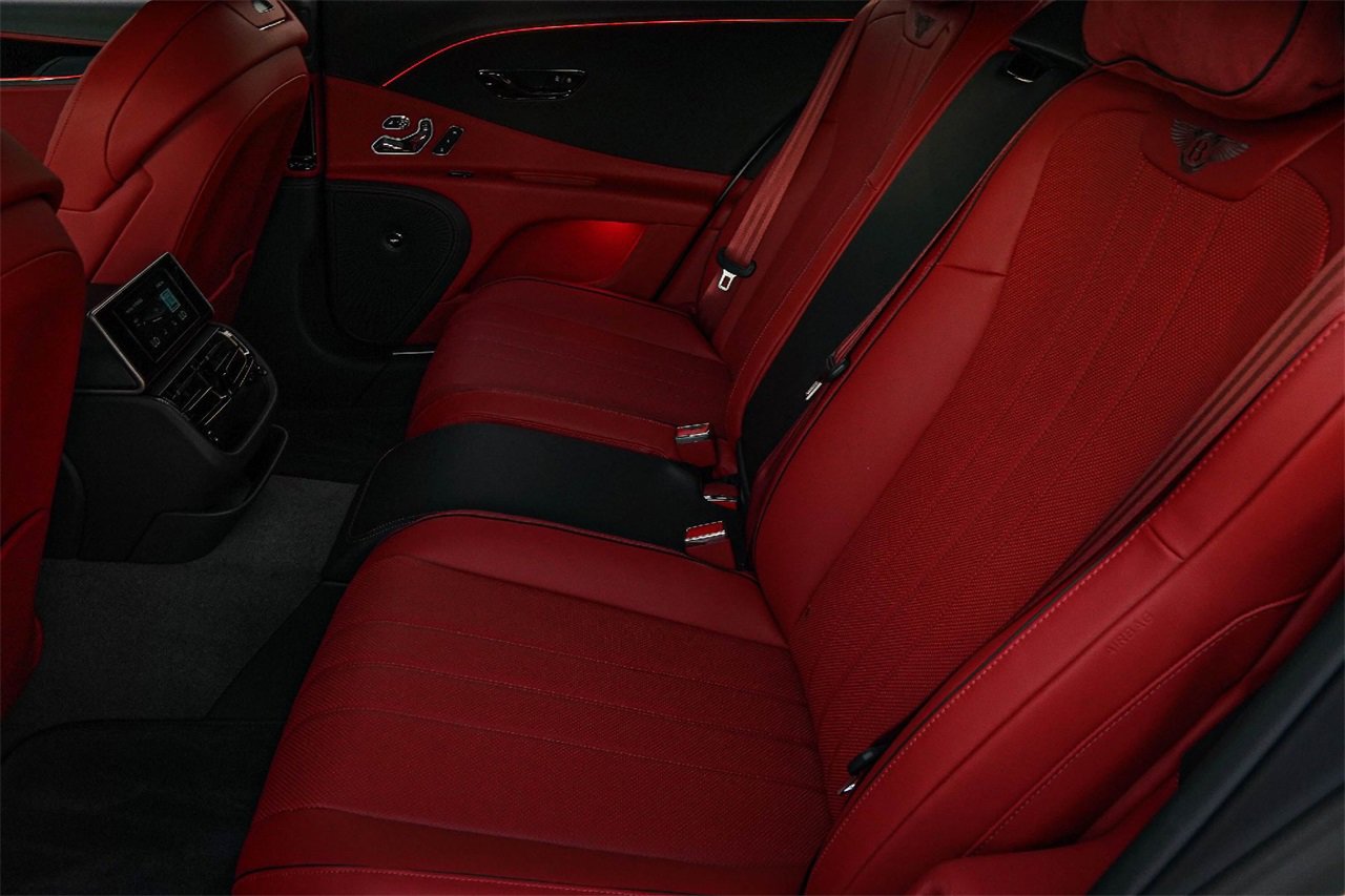 New 2026 Bentley Flying Spur Plug-In Hybrid image 38