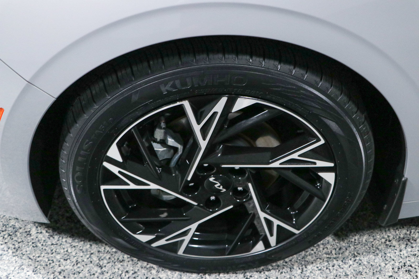 Used 2025 Kia K5 GT-Line w/ GT-Line Premium Package FWD image 11