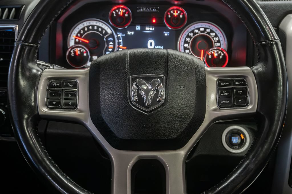 Used 2018 RAM 1500 Laramie AWD/4WD image 16