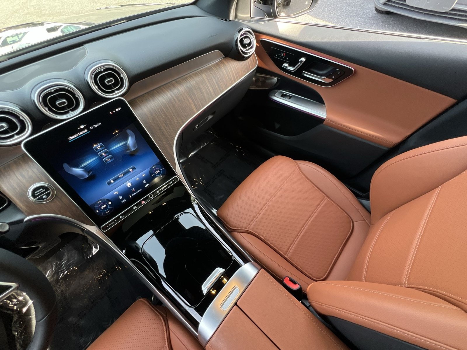 Certified 2026 Mercedes-Benz GLC 300 4MATIC image 14
