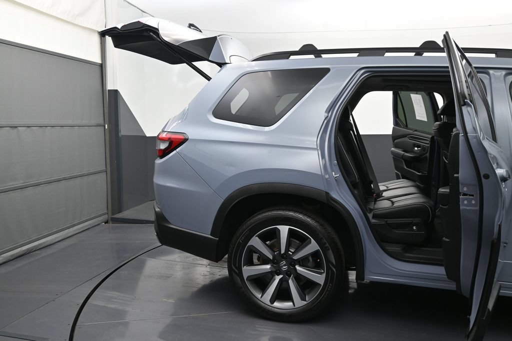 Used 2024 Honda Pilot Elite image 10