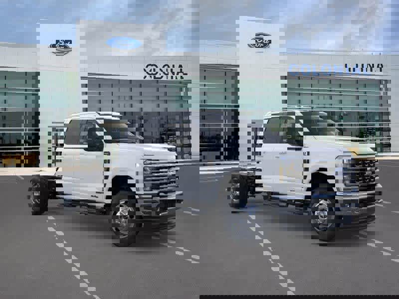 New 2026 Ford F350 Lariat w/ Snow Plow Prep Package image 7