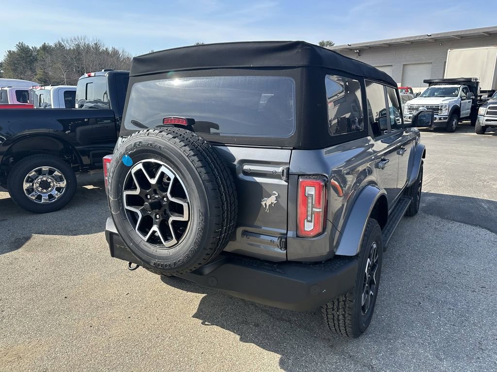 Used 2024 Ford Bronco Outer Banks image 5