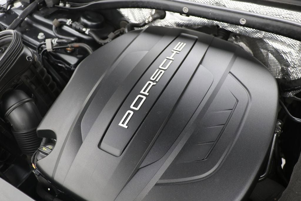 Used 2018 Porsche Macan image 33