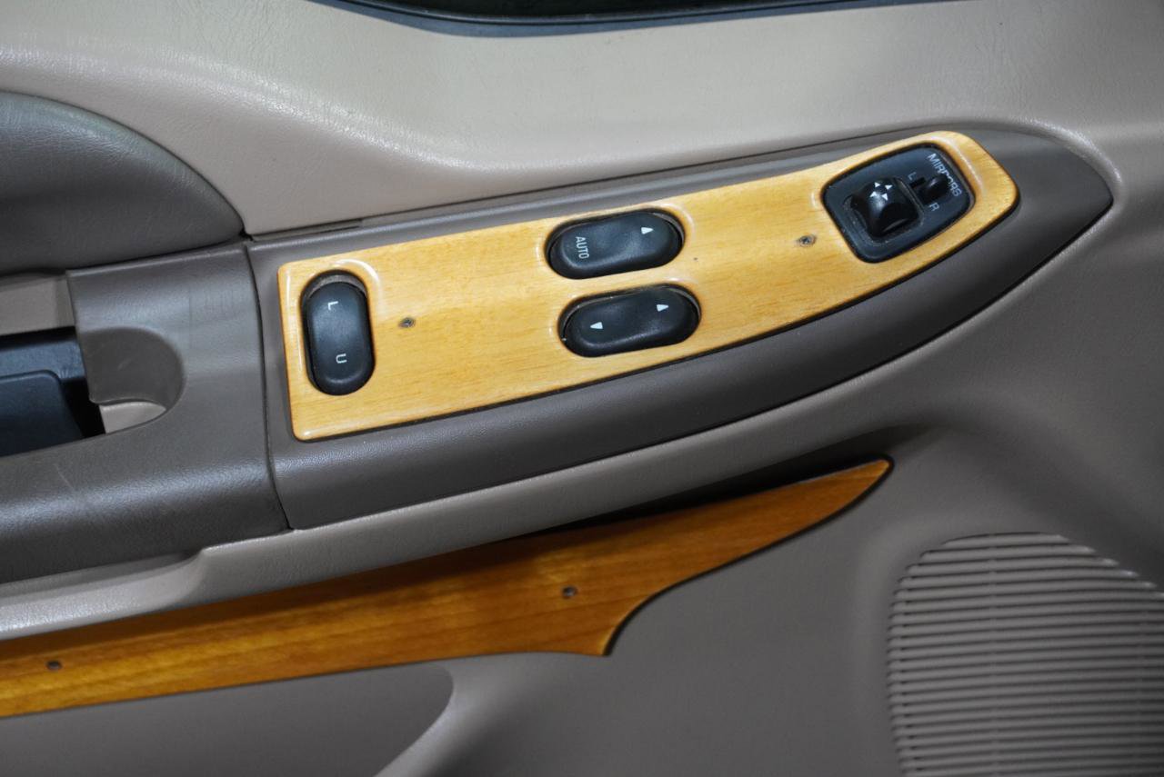 Used 1999 Ford F350 XL image 7