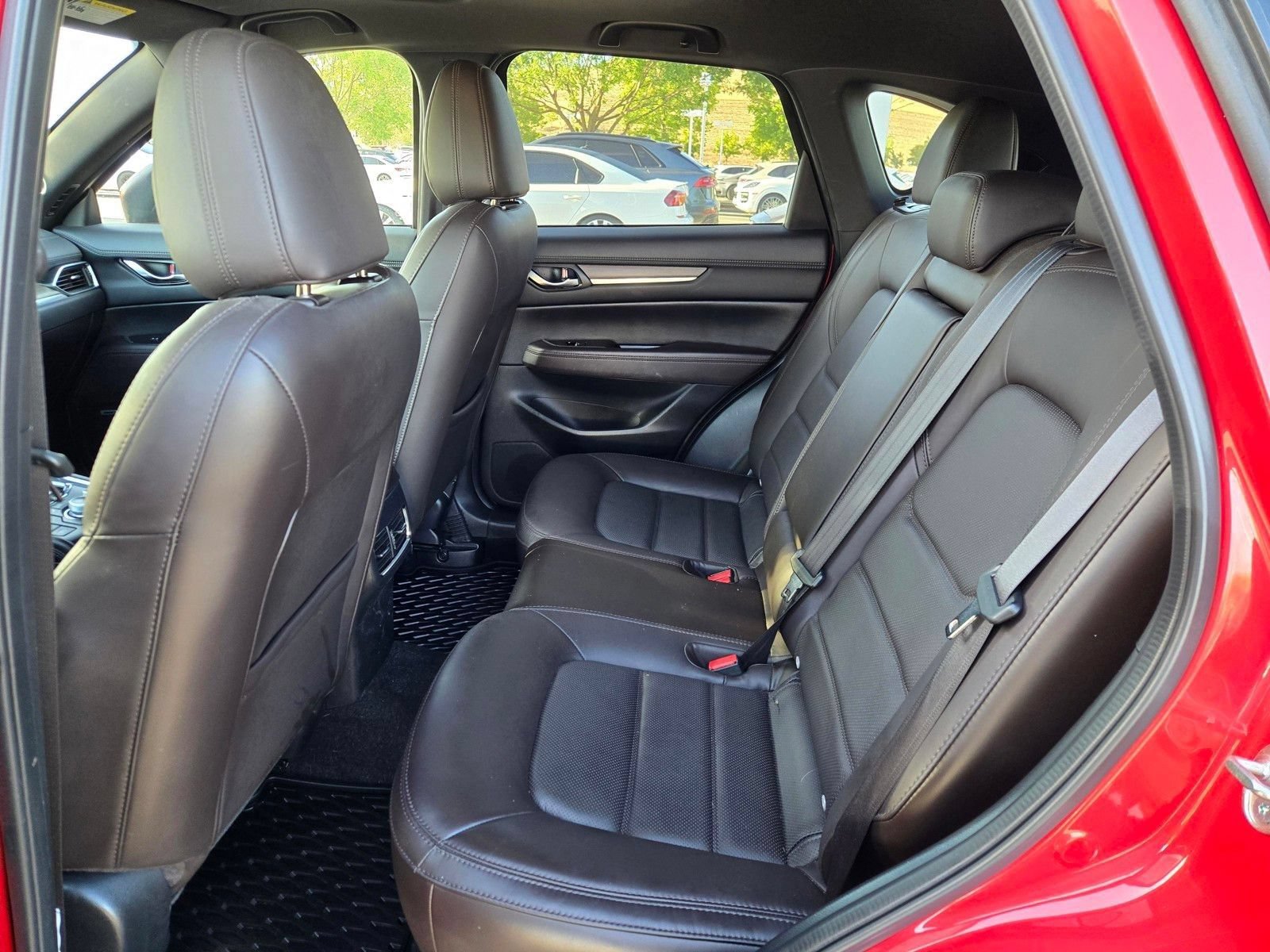 Used 2023 MAZDA CX-5 Signature AWD/4WD image 11