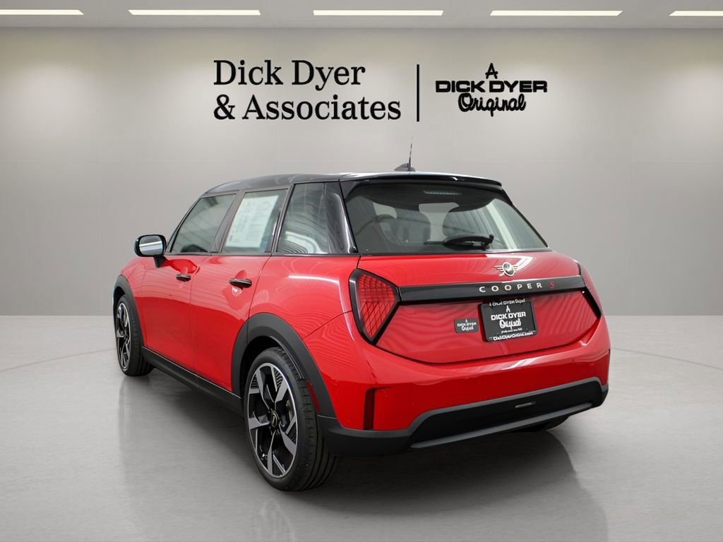 Used 2025 MINI Cooper S image 4
