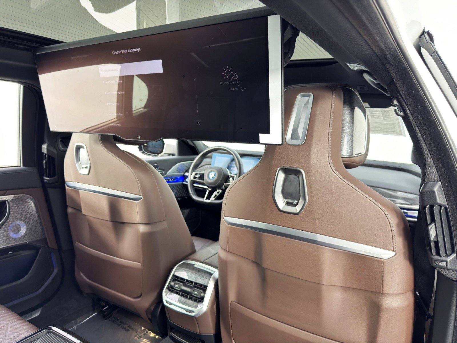 Used 2023 BMW i7 xDrive60 w/ Executive Package 2 image 46