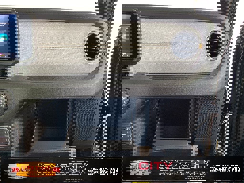 New 2026 Jeep Wrangler Unlimited Sport image 30