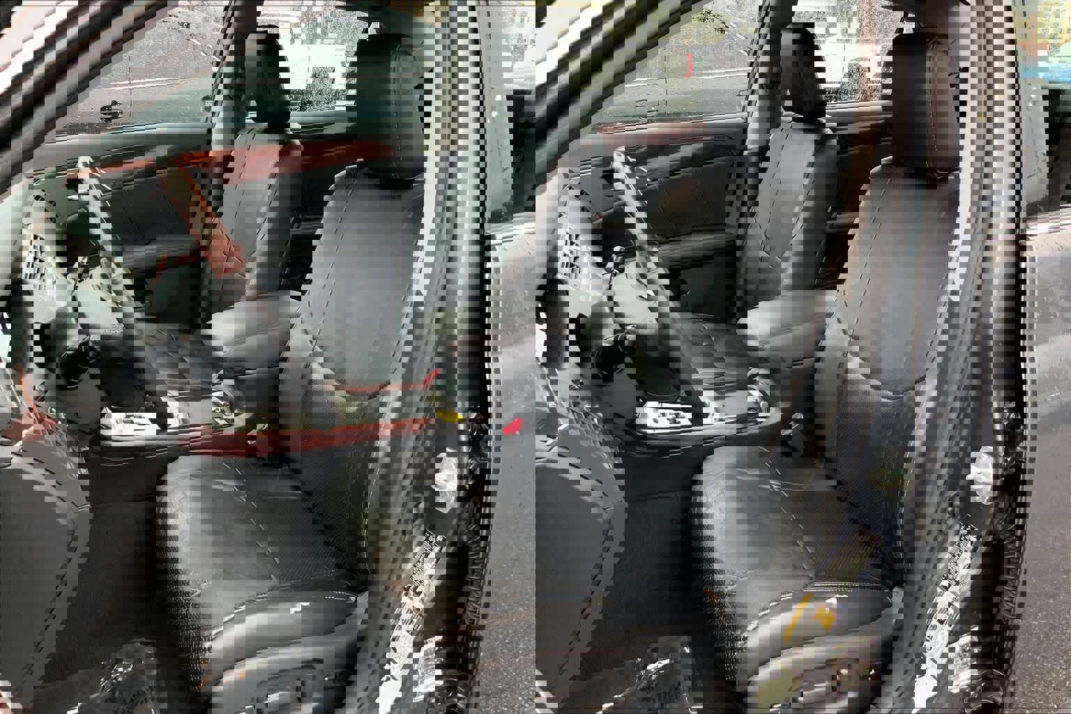 Used 2009 Toyota Avalon XL image 7