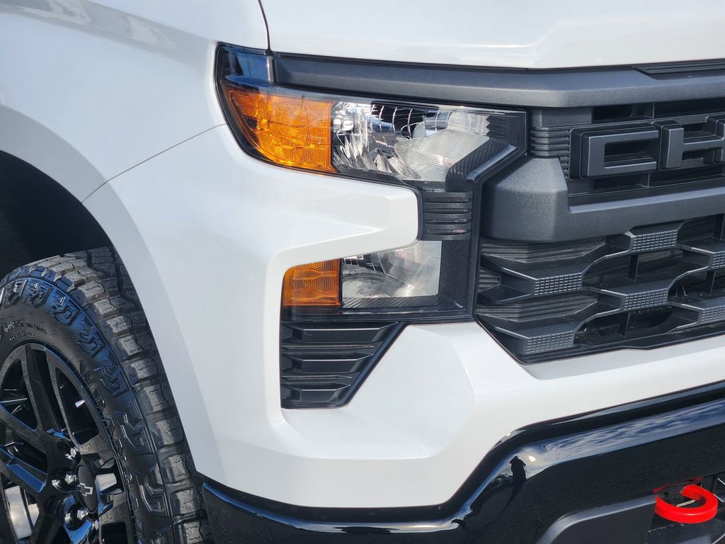 New 2026 Chevrolet Silverado 1500 Custom Trail Boss w/ LPO, Dark Essentials Package image 9