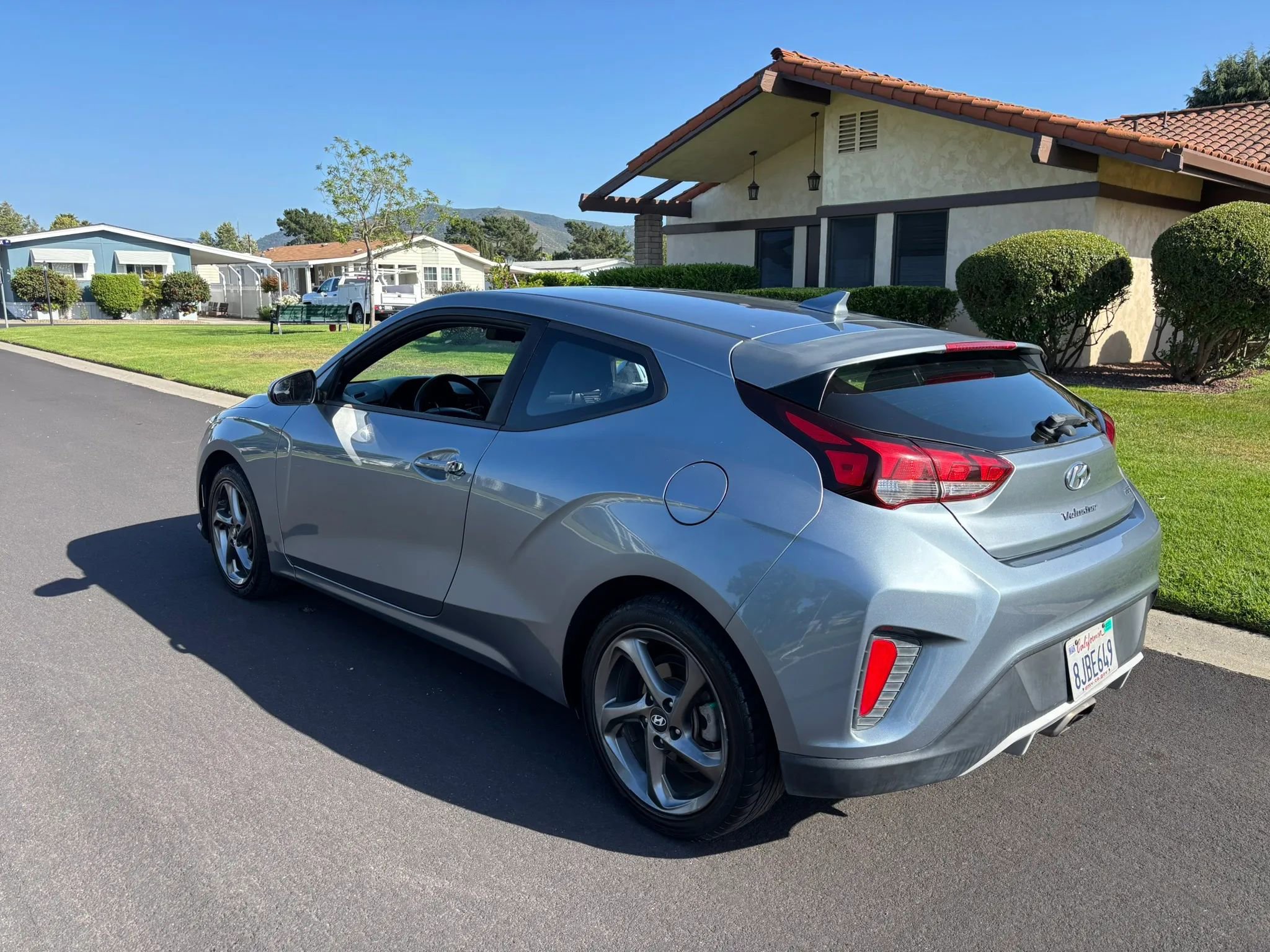 Used 2019 Hyundai Veloster 2.0 FWD image 9