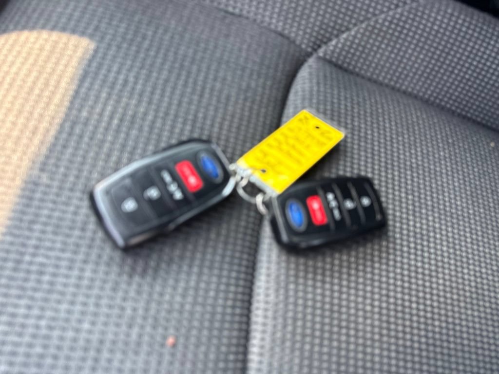 Used 2023 Subaru Solterra AWD image 5