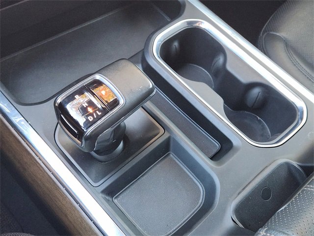 Used 2024 Chevrolet Silverado 1500 High Country w/ Technology Package image 21