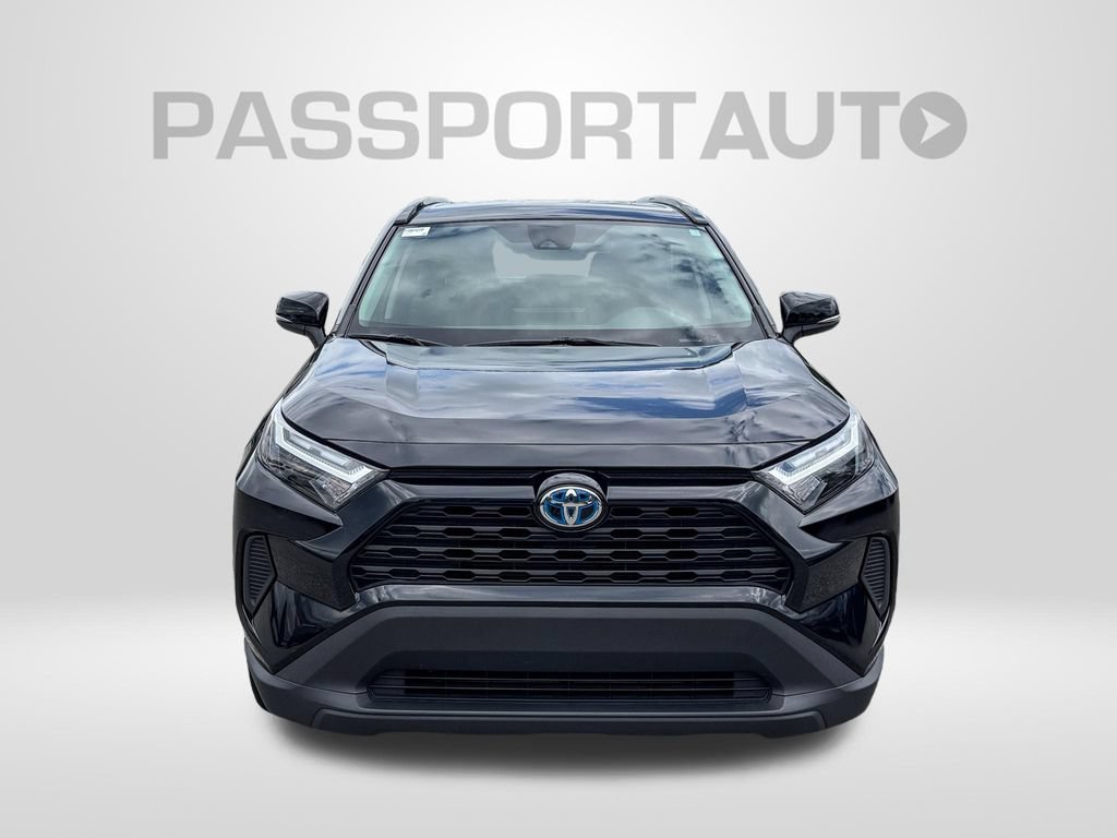 Used 2024 Toyota RAV4 LE AWD/4WD image 12