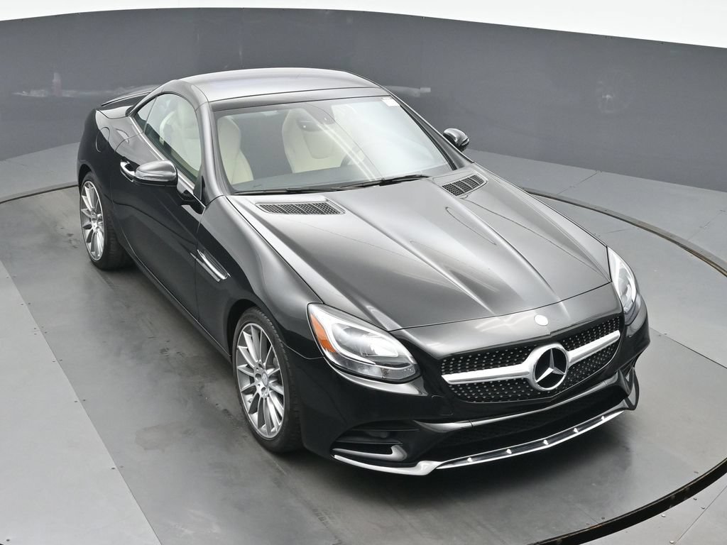 Used 2017 Mercedes-Benz SLC 300 image 29