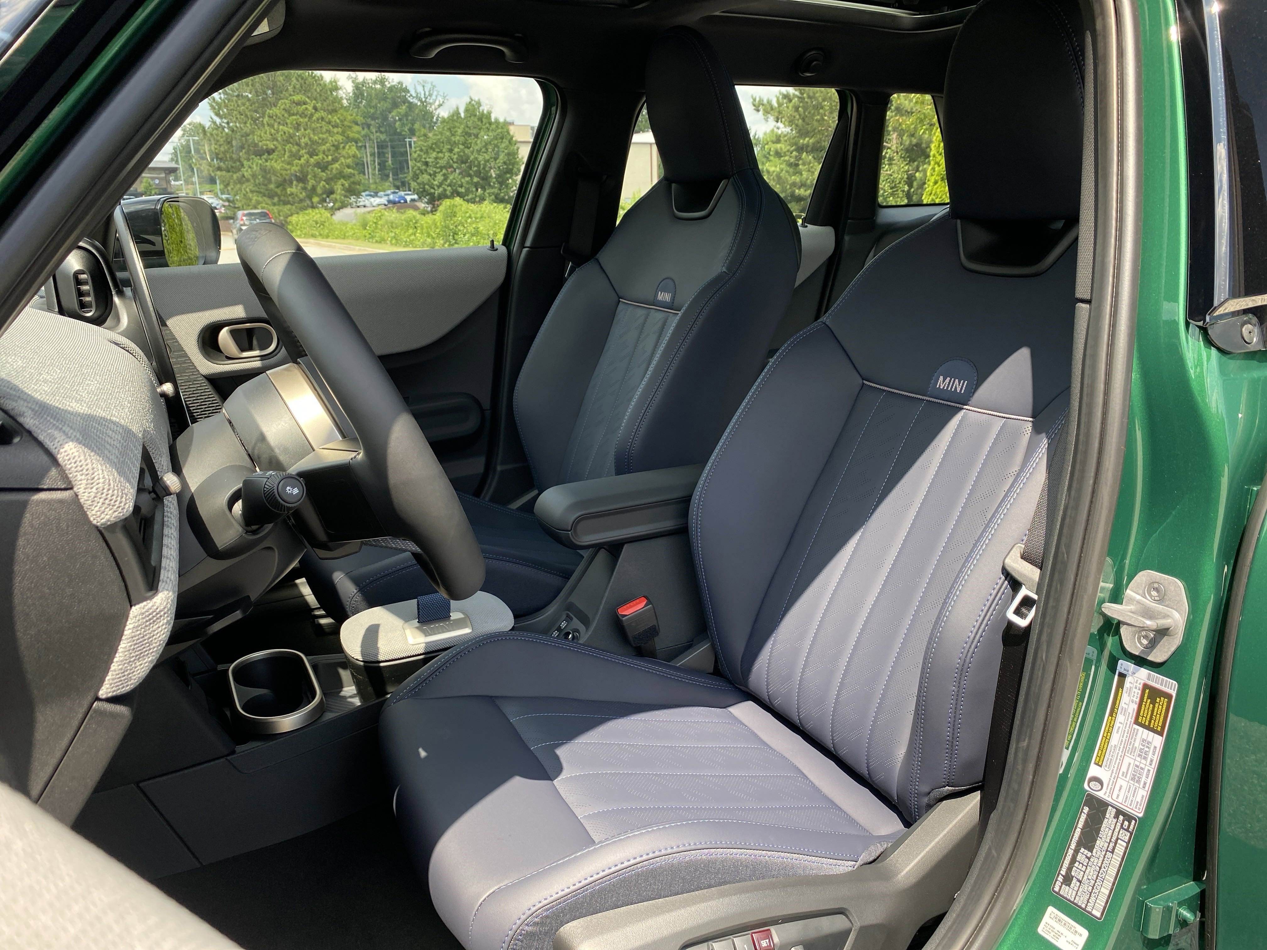 Certified 2025 MINI Cooper S image 7