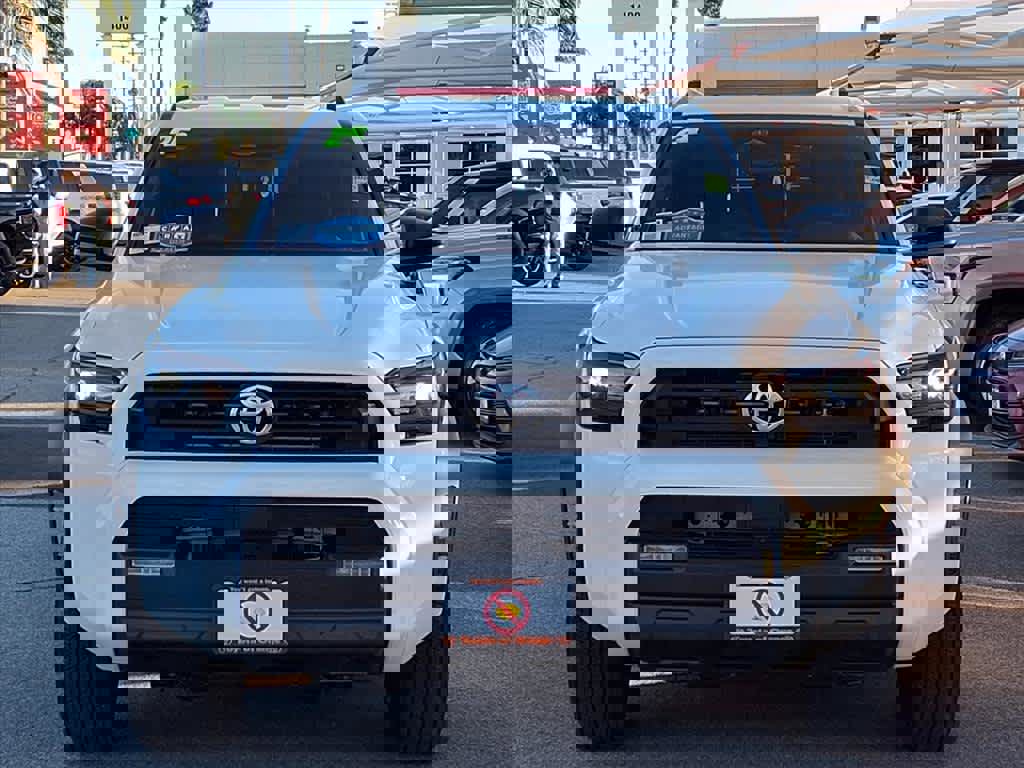 Used 2025 Toyota 4Runner SR5 image 2