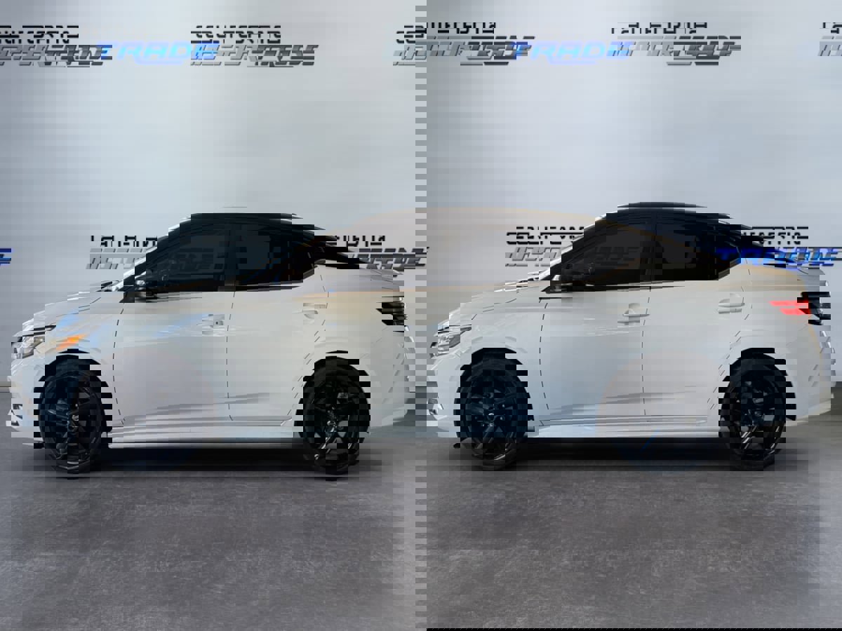 Used 2023 Nissan Sentra SR w/ Midnight Edition Package image 8