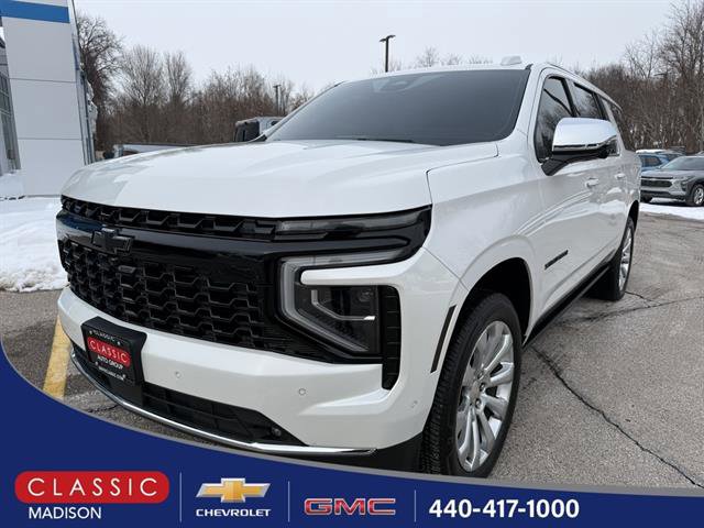 Used 2025 Chevrolet Suburban Premier image 1