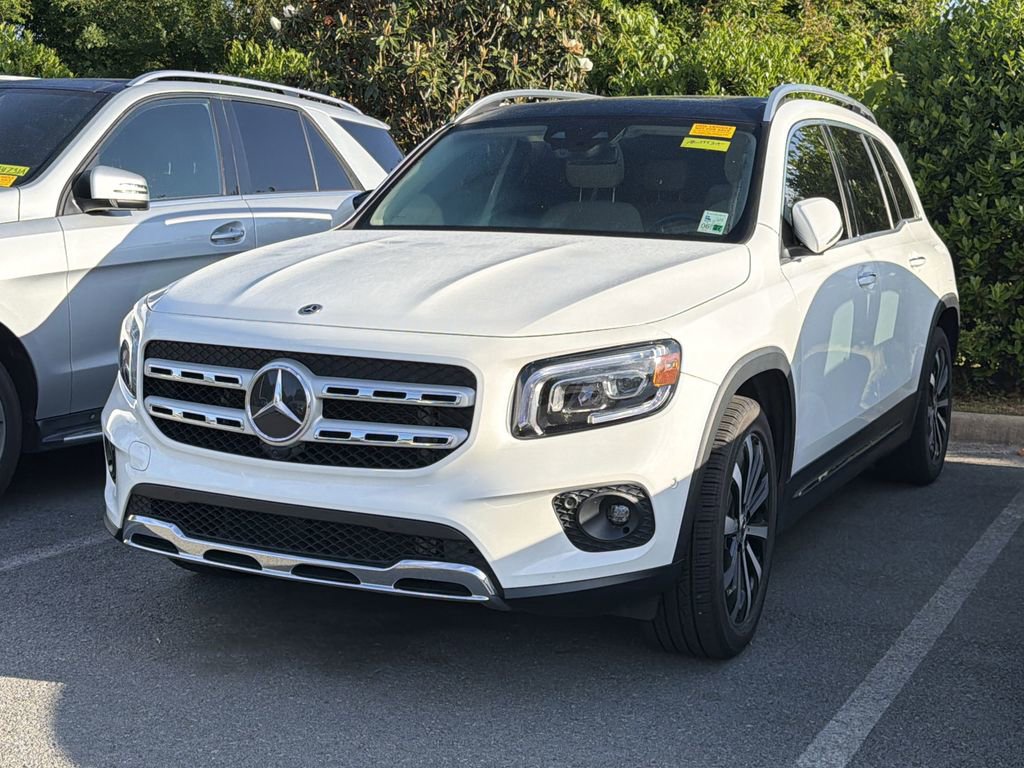 Certified 2022 Mercedes-Benz GLB 250 image 2