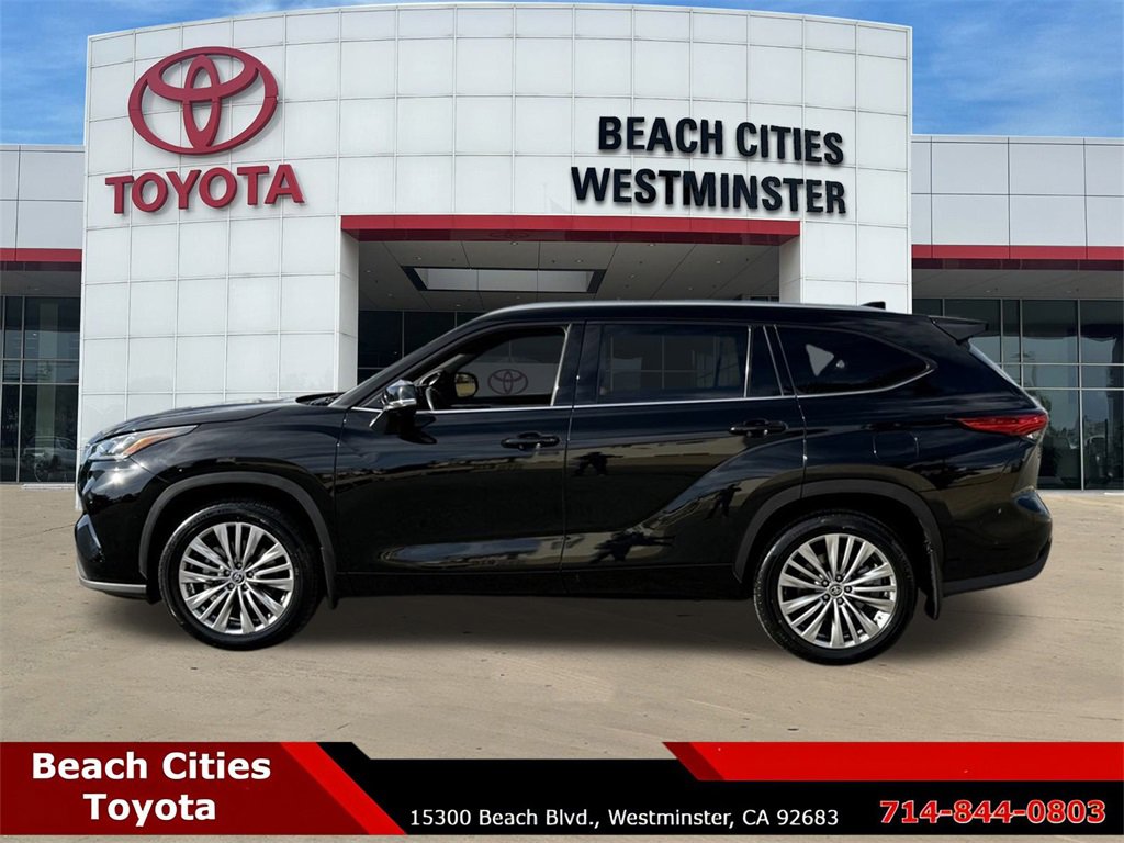 Used 2023 Toyota Highlander Platinum image 7