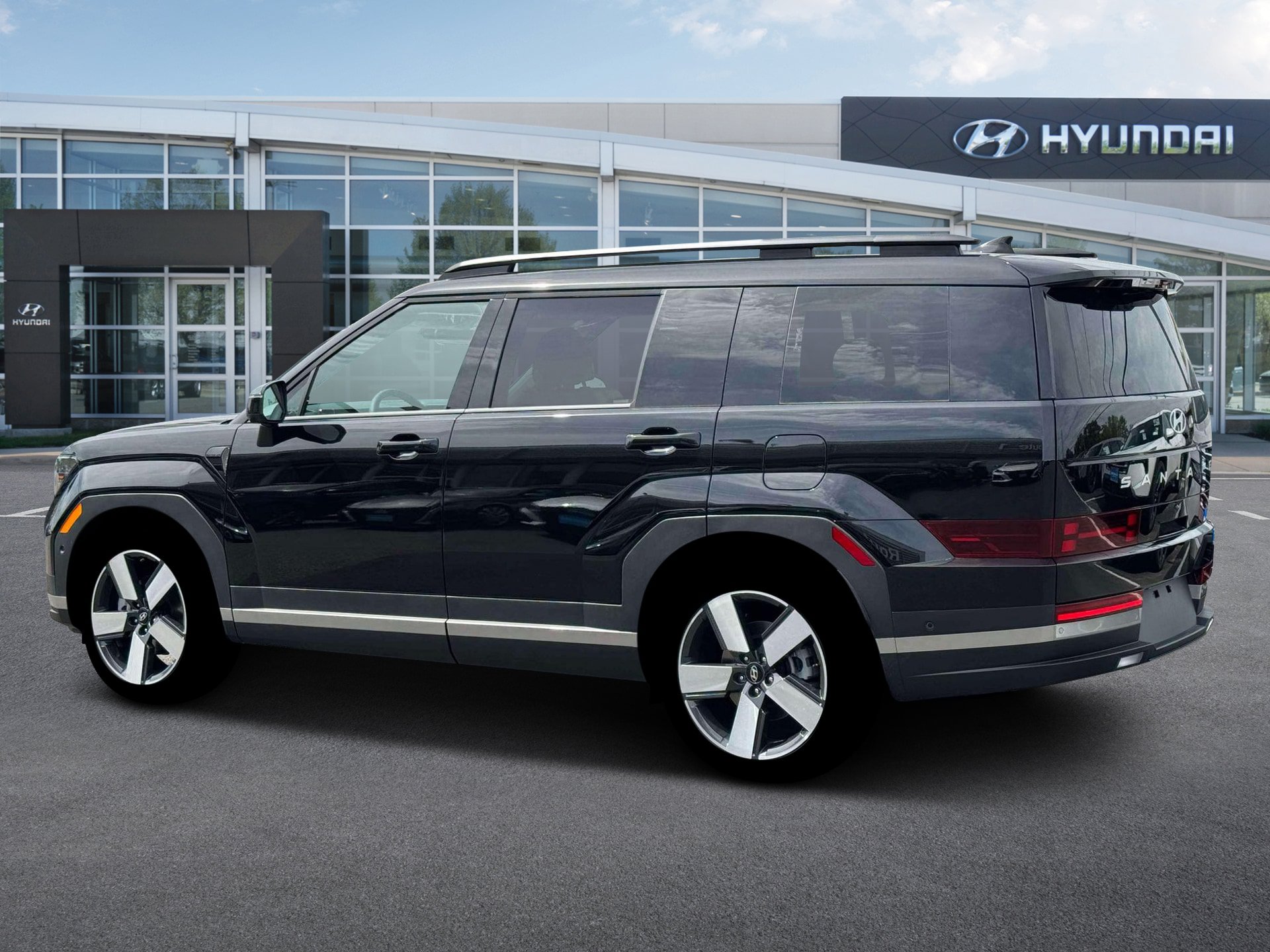 New 2026 Hyundai Santa Fe Limited AWD/4WD image 4