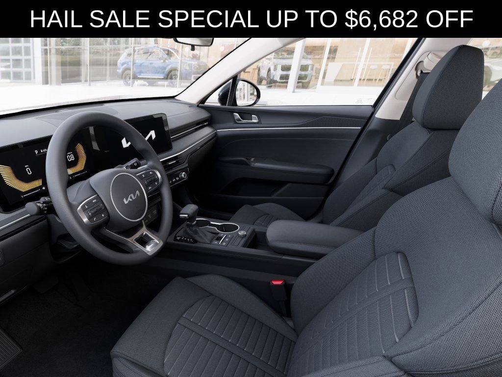 New 2026 Kia K5 LXS FWD image 17