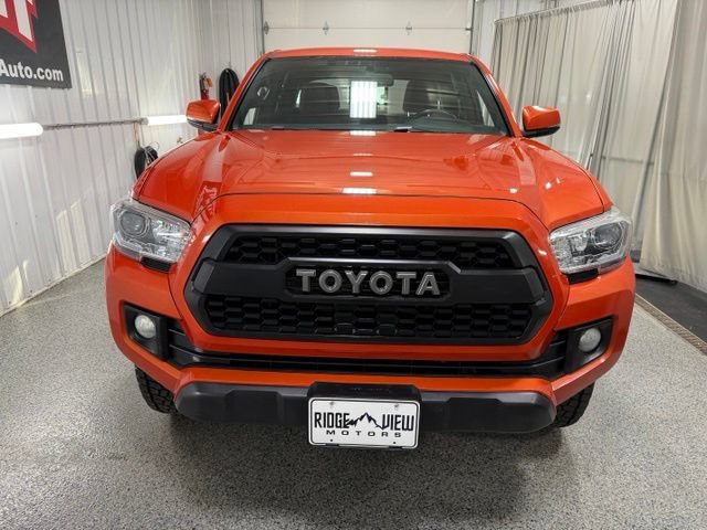 Used 2016 Toyota Tacoma TRD Off-Road w/ Towing Package AWD/4WD image 2