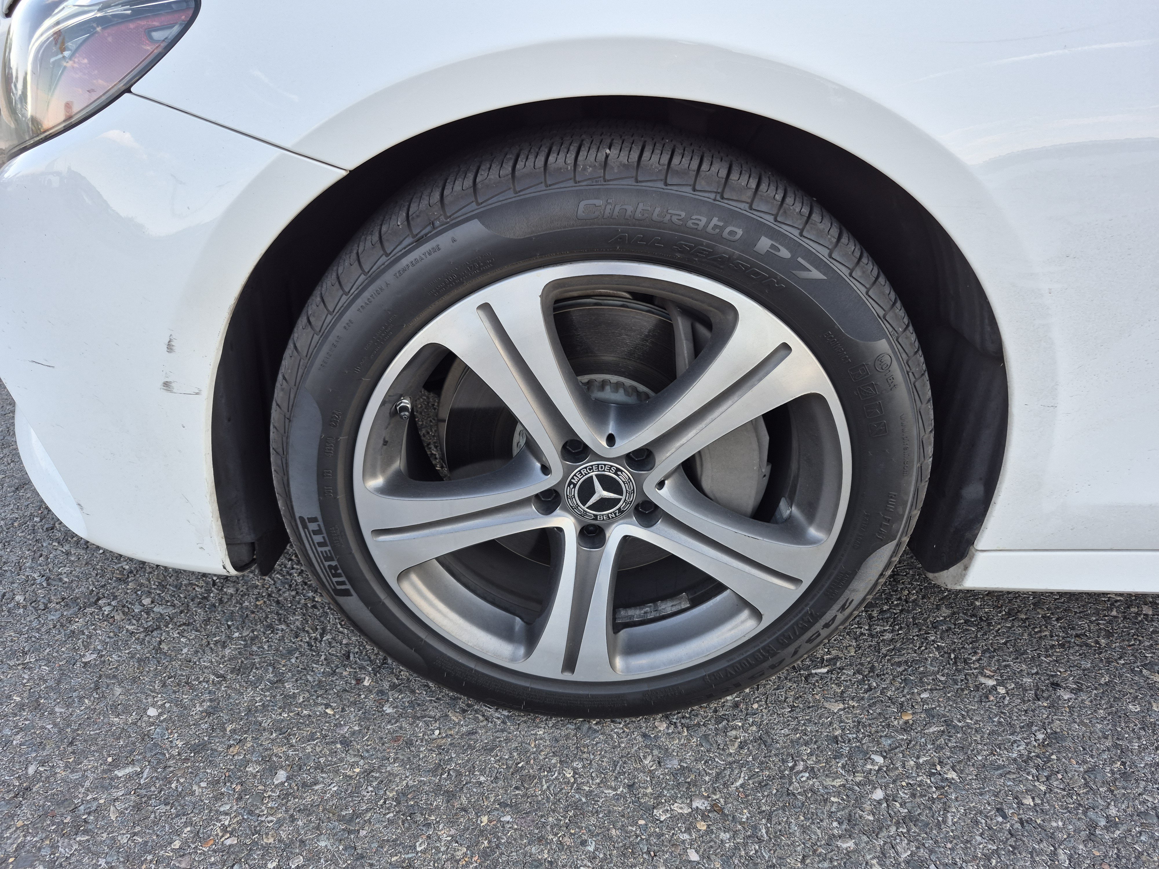 Used 2020 Mercedes-Benz E 350 4MATIC Sedan image 22